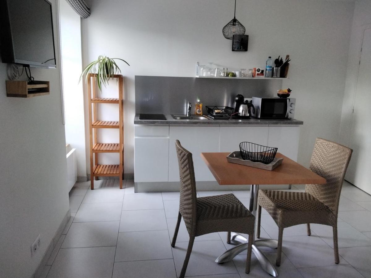 Residence Des 14 Moulins 阿旺桥 外观 照片