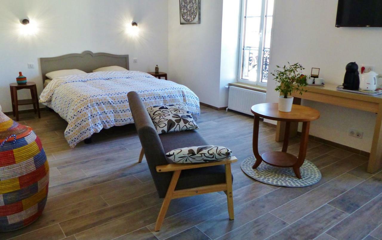 Residence Des 14 Moulins 阿旺桥 外观 照片